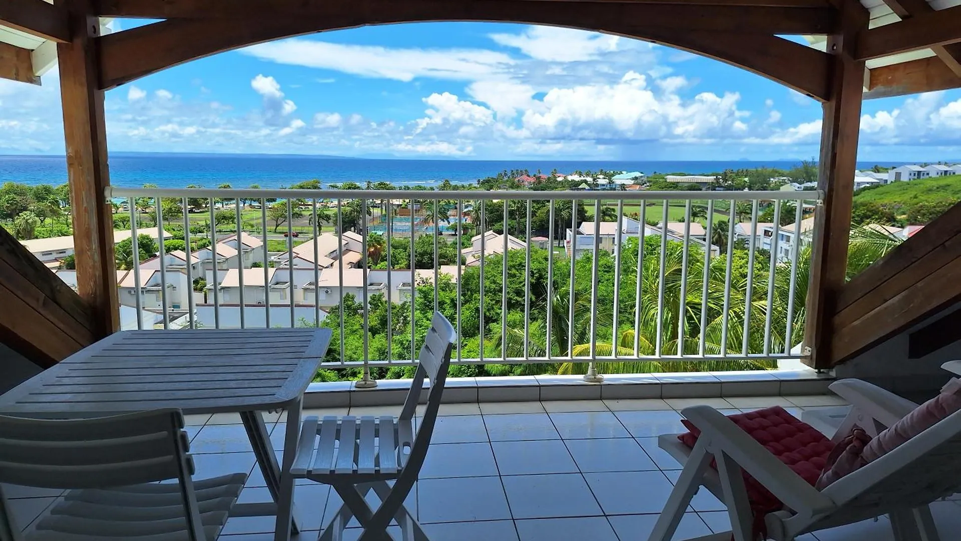La Zenitude, Haut De Villa Saint-Francois