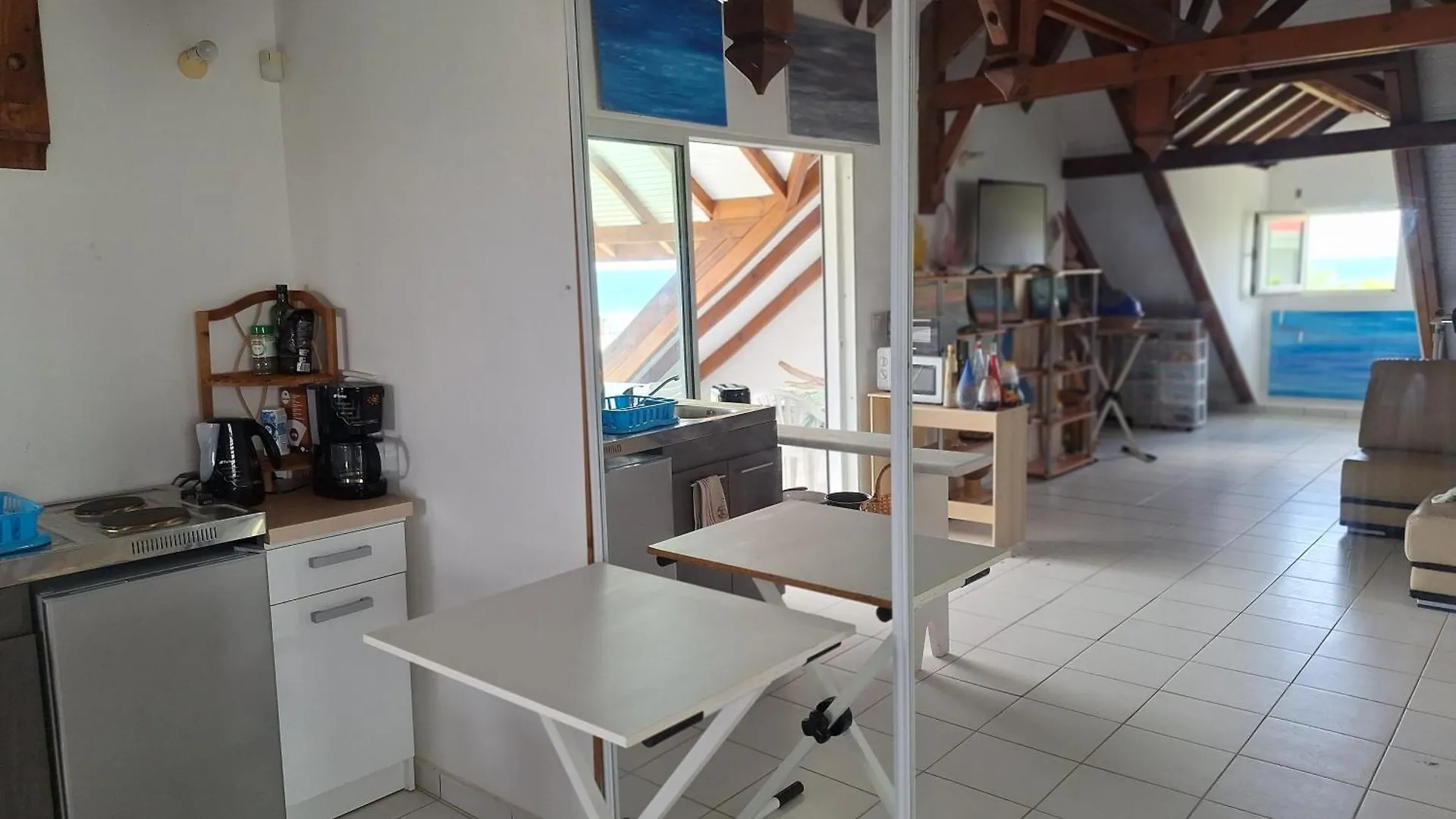 Homestay La Zenitude, Haut De Villa Saint-Francois