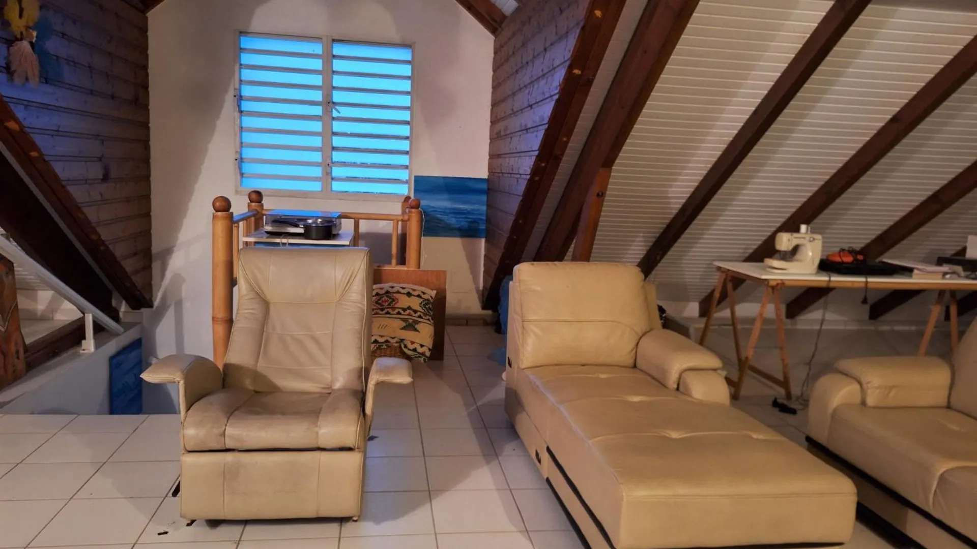 Homestay La Zenitude, Haut De Villa Saint-Francois